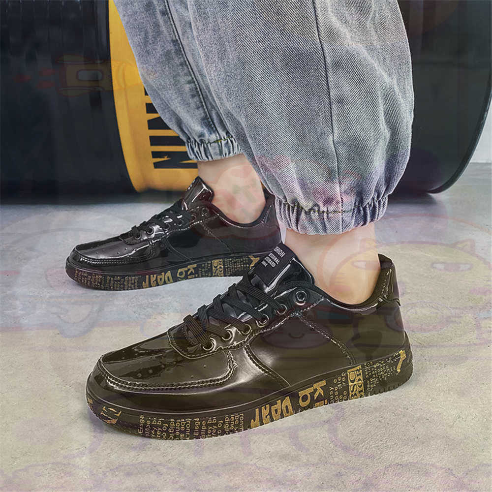 Round Foot Size 45 Sneakers Wh - Classic Tech Office Number 评论和价格